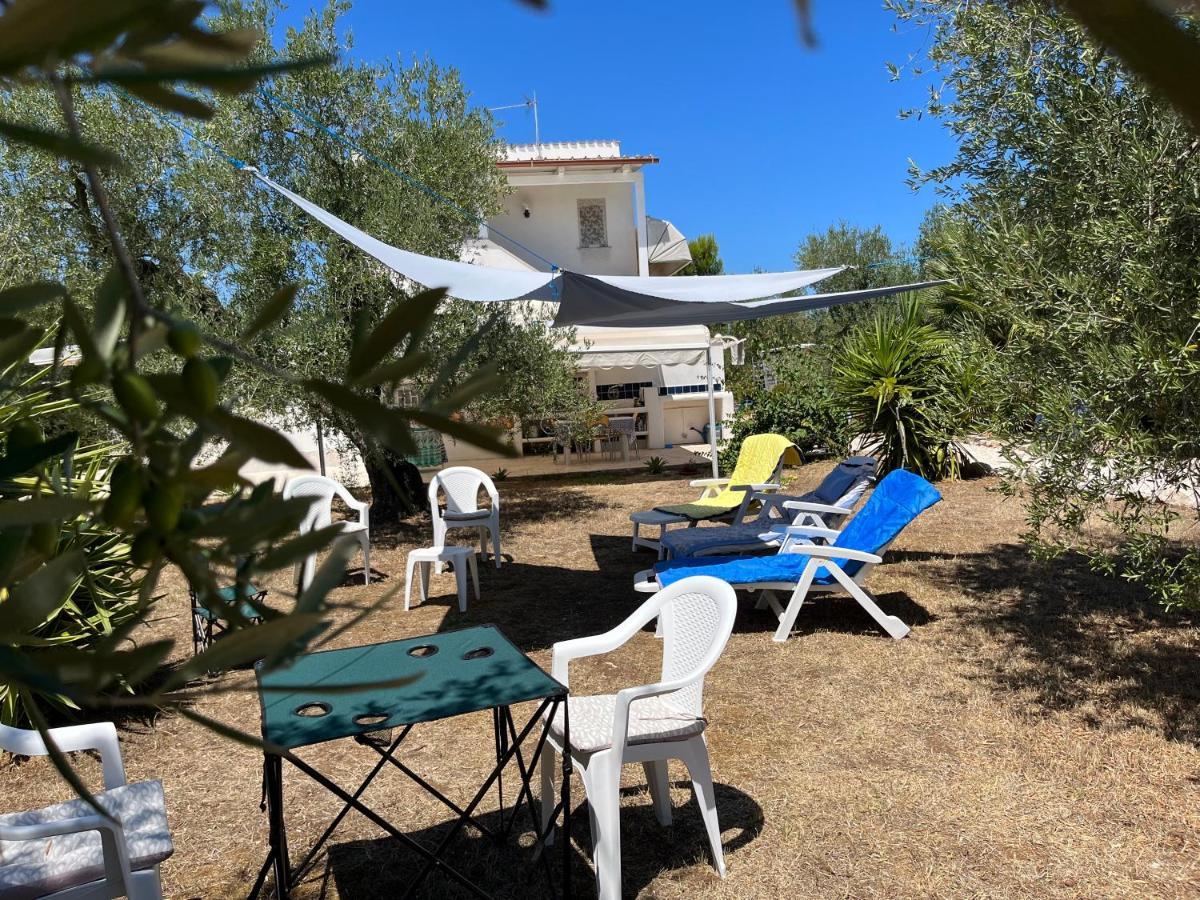 B&B Villa Mediterranee Con Parking Space Trani Exterior photo