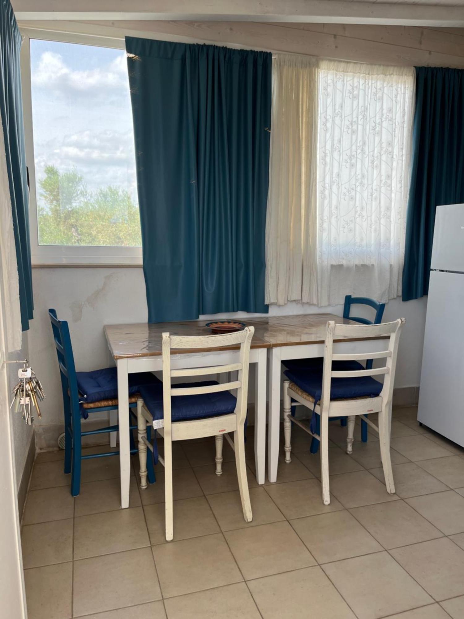 B&B Villa Mediterranee Con Parking Space Trani Exterior photo